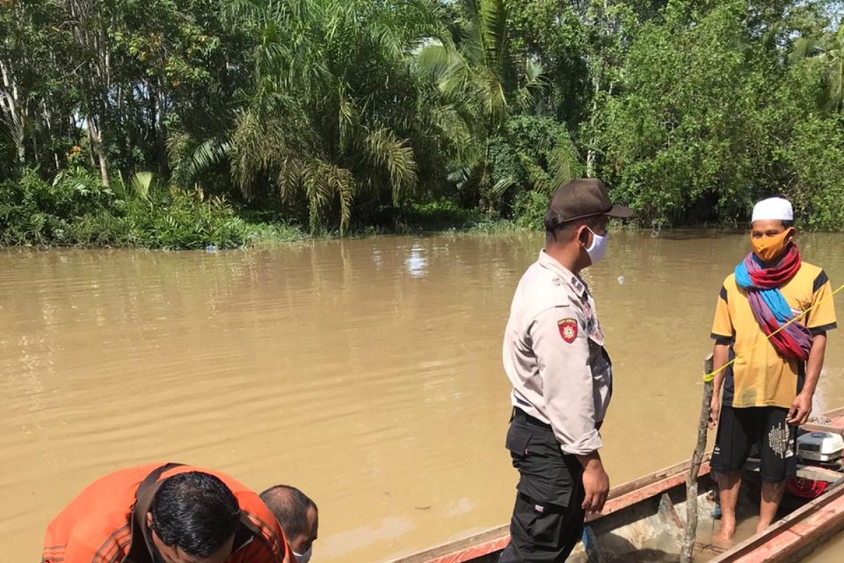 Satu warga Kecamatan Sungai Loban diduga hilang diterkam buaya