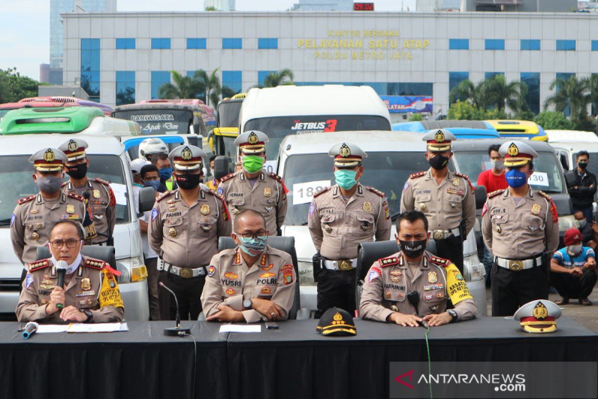 Polisi kerap pergoki travel gelap lewat 'jalur tikus'