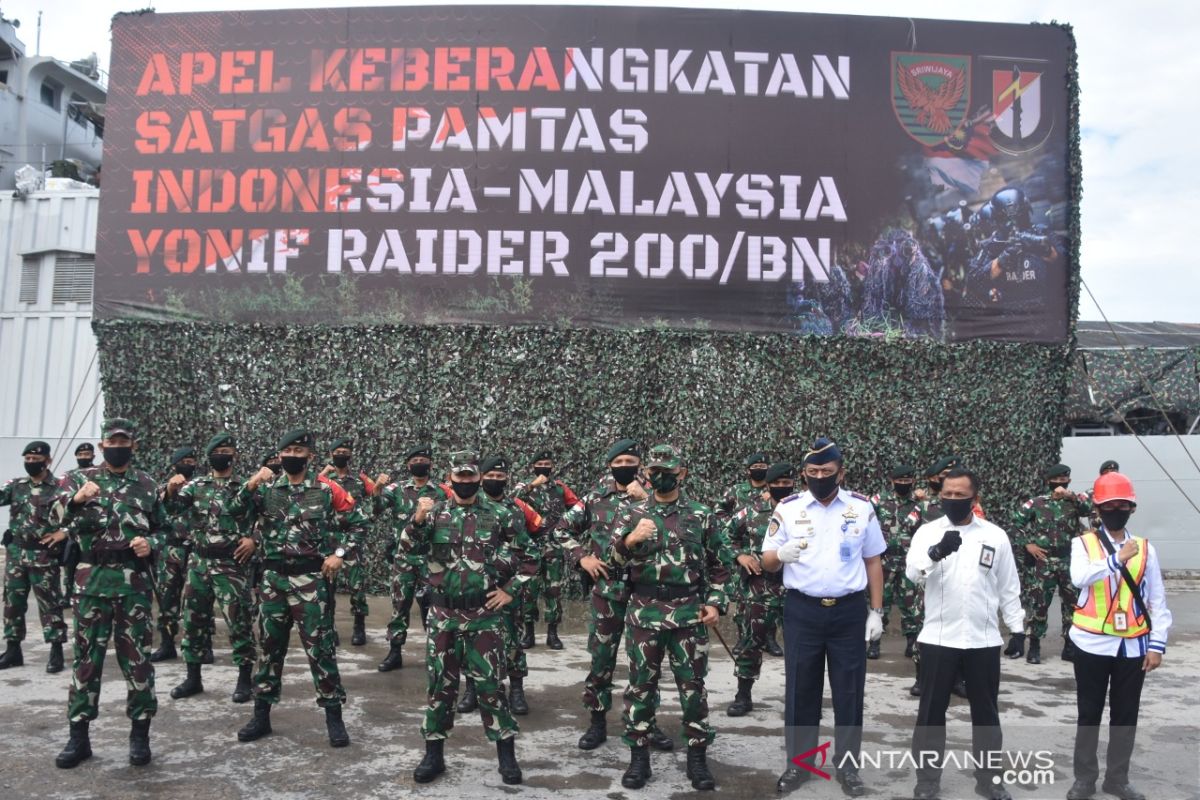 450 prajurit Yonif Raider Kodam Sriwijaya diberangkatkan jaga perbatasan RI-Malaysia di Kaltim