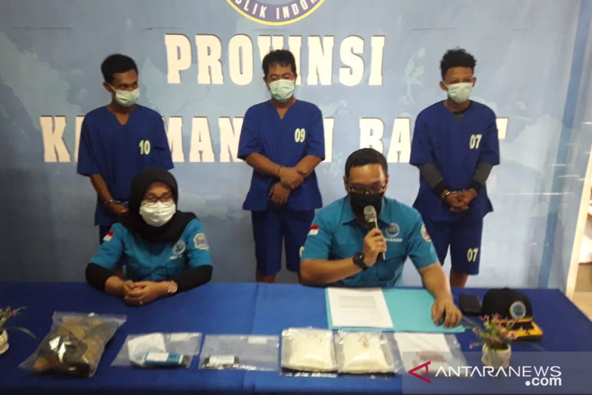 BNN Provinsi Kalbar gagalkan penyelundupan satu kilogram sabu antarprovinsi