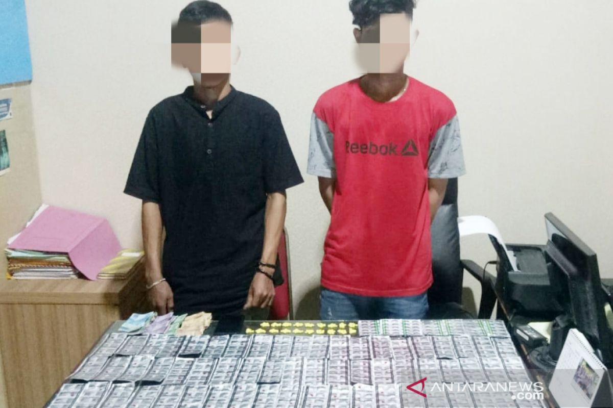 Penyedia produk farmasi ilegal beraksi di Cibungbulang Bogor ditangkap polisi