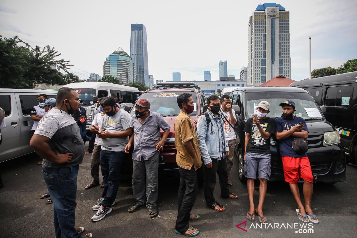 Kemenhub: Terminal Pulo Gebang untuk evakuasi penumpang "travel" gelap