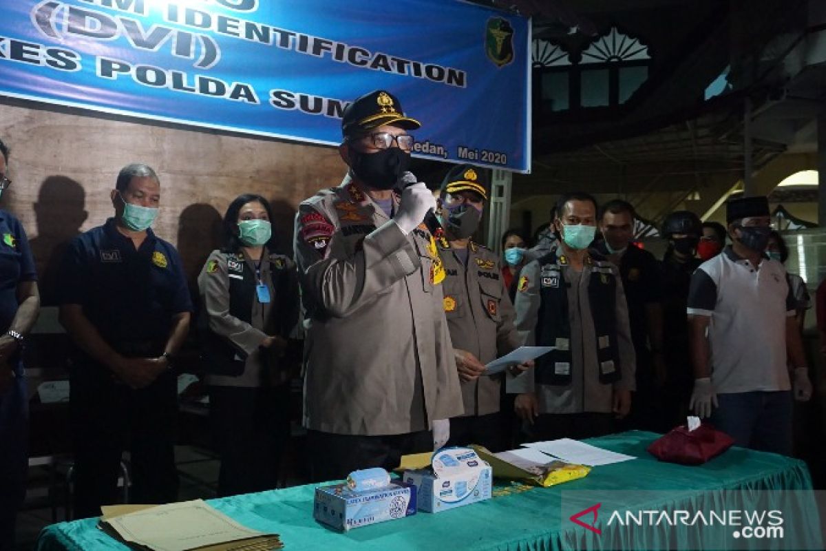 Polisi periksa 12 orang terkait kebakaran kapal di Pelabuhan Belawan