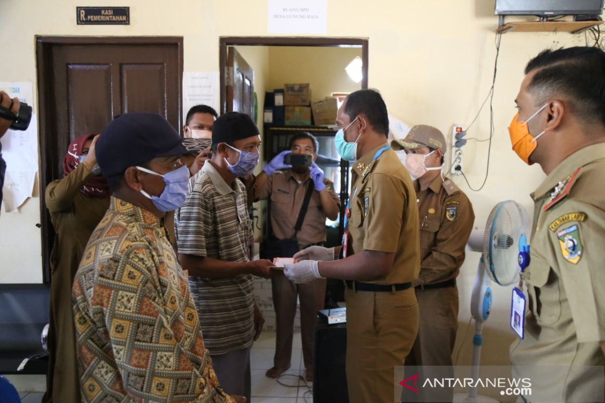 Tiga desa Kecamatan Tambang Ulang terima bantuan BLT