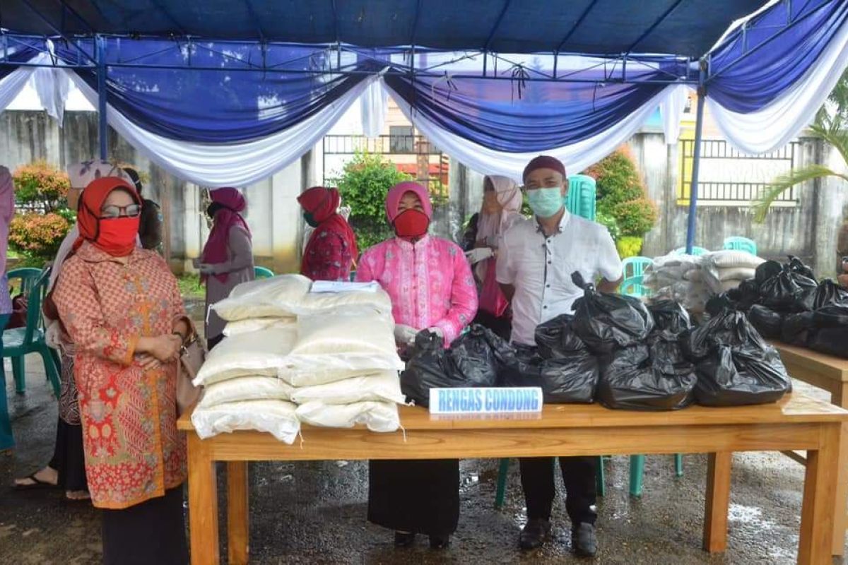 Batanghari siapkan ribuan paket sembako murah