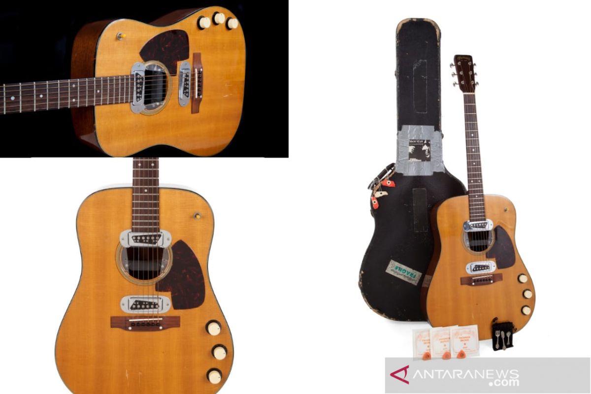 Gitar akustik "MTV Unplugged" Kurt Cobain dilelang