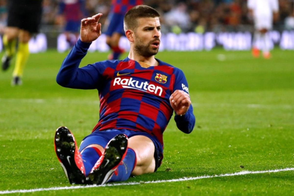 Gerard Pique tak terima jika musim ini dibatalkan