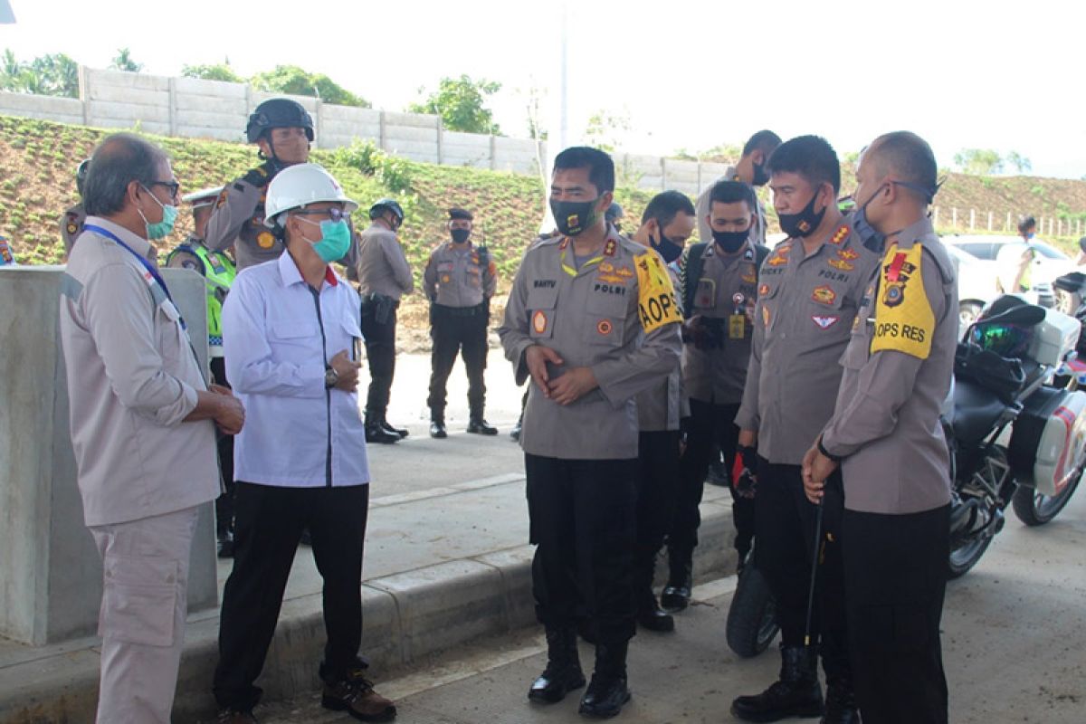 Kapolda Aceh pantau pembangunan jalan tol Banda Aceh-Sigli