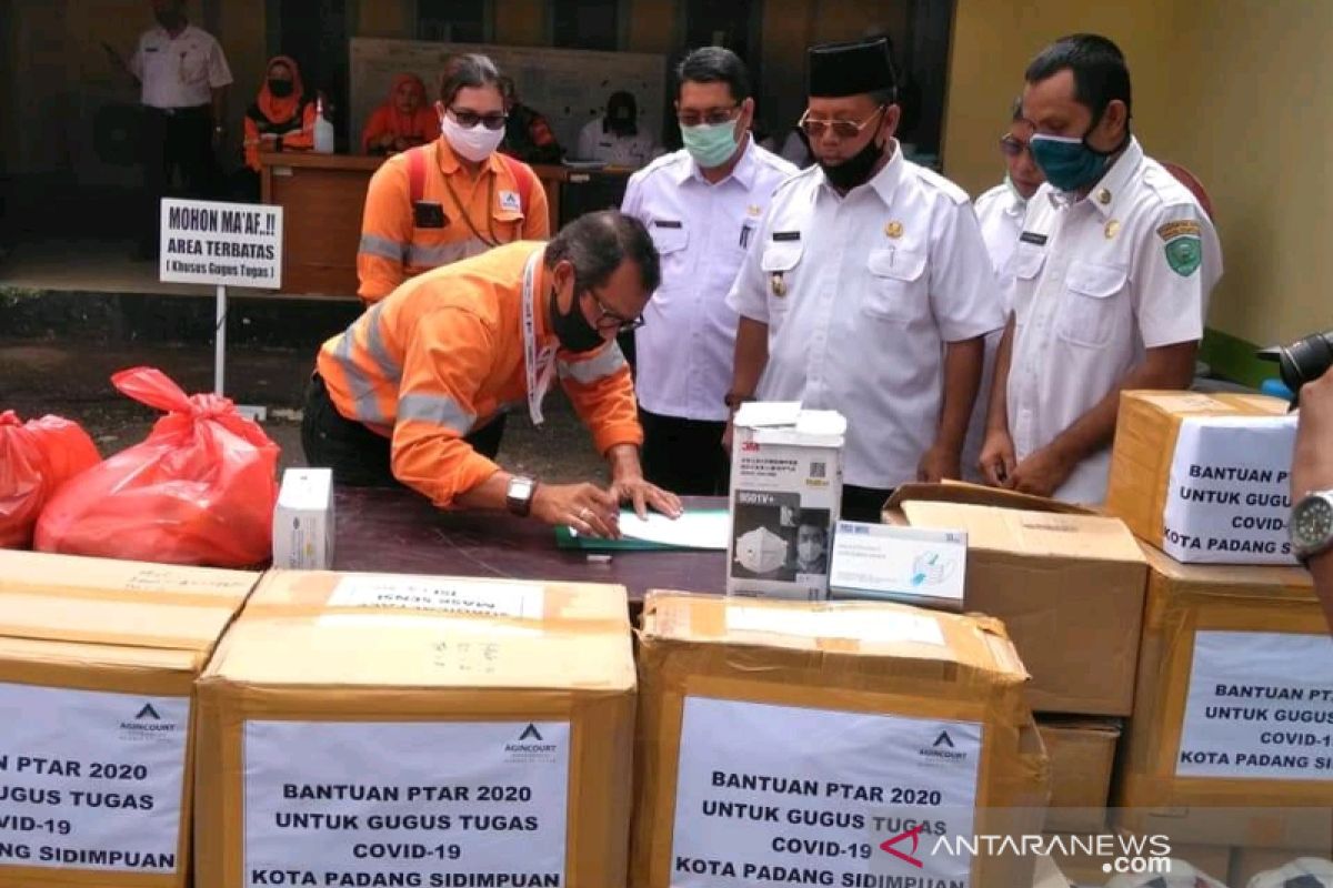Pemkot Padangsidimpuan terima paket sembako dan alat medis dari Tambang Emas Martabe