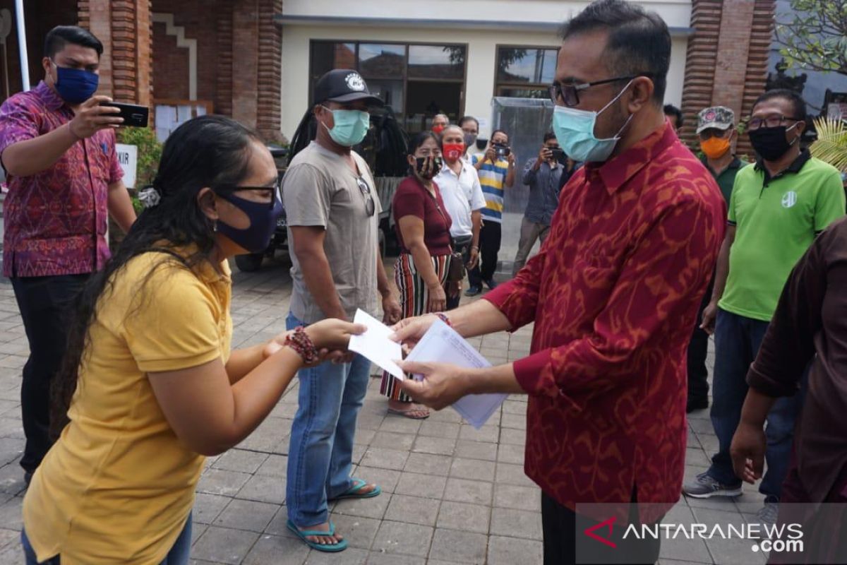 Pemkot Denpasar berikan BLT secara serentak