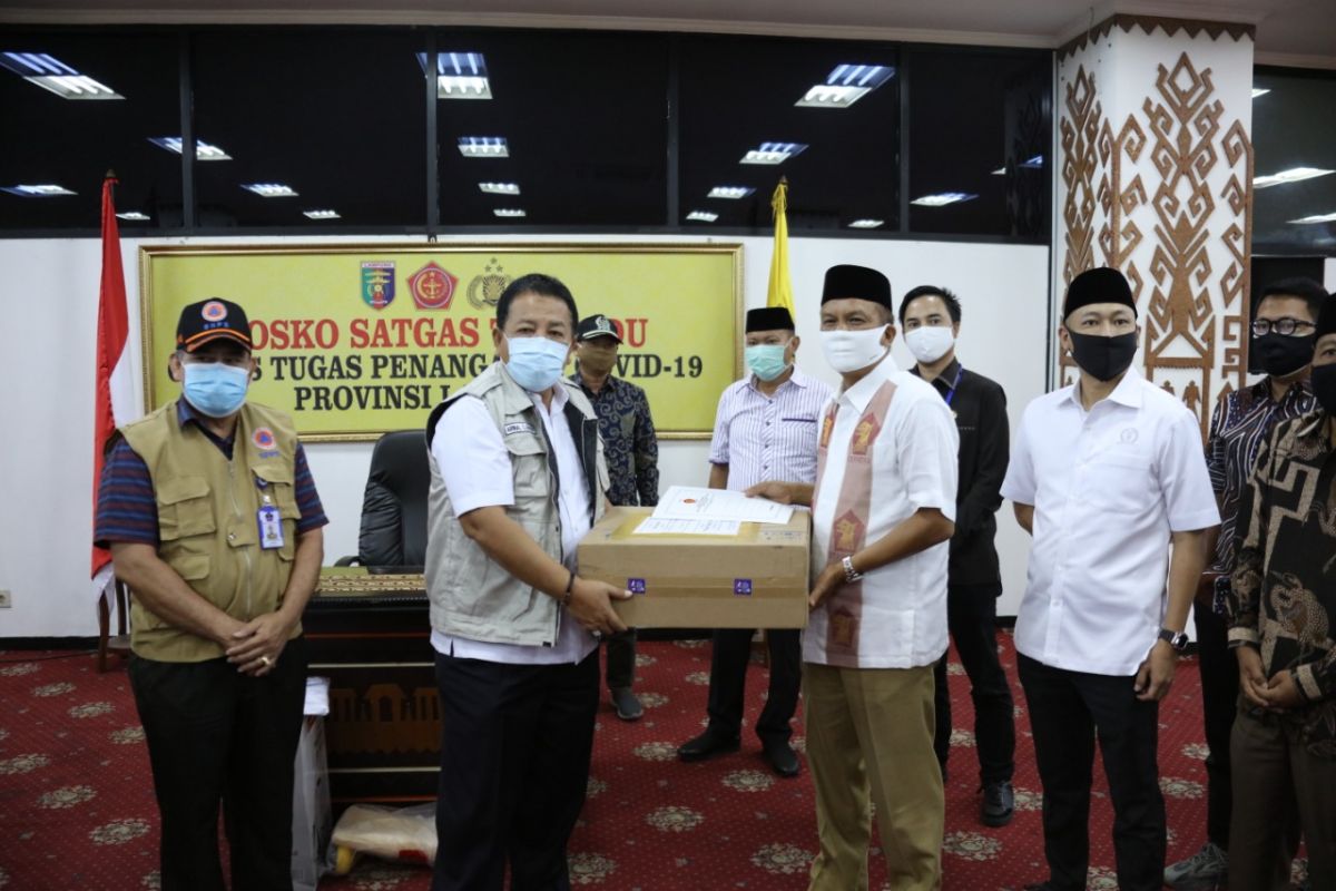 Partai Gerindra salurkan bantuan APD ke Gugus Tugas COVID-19