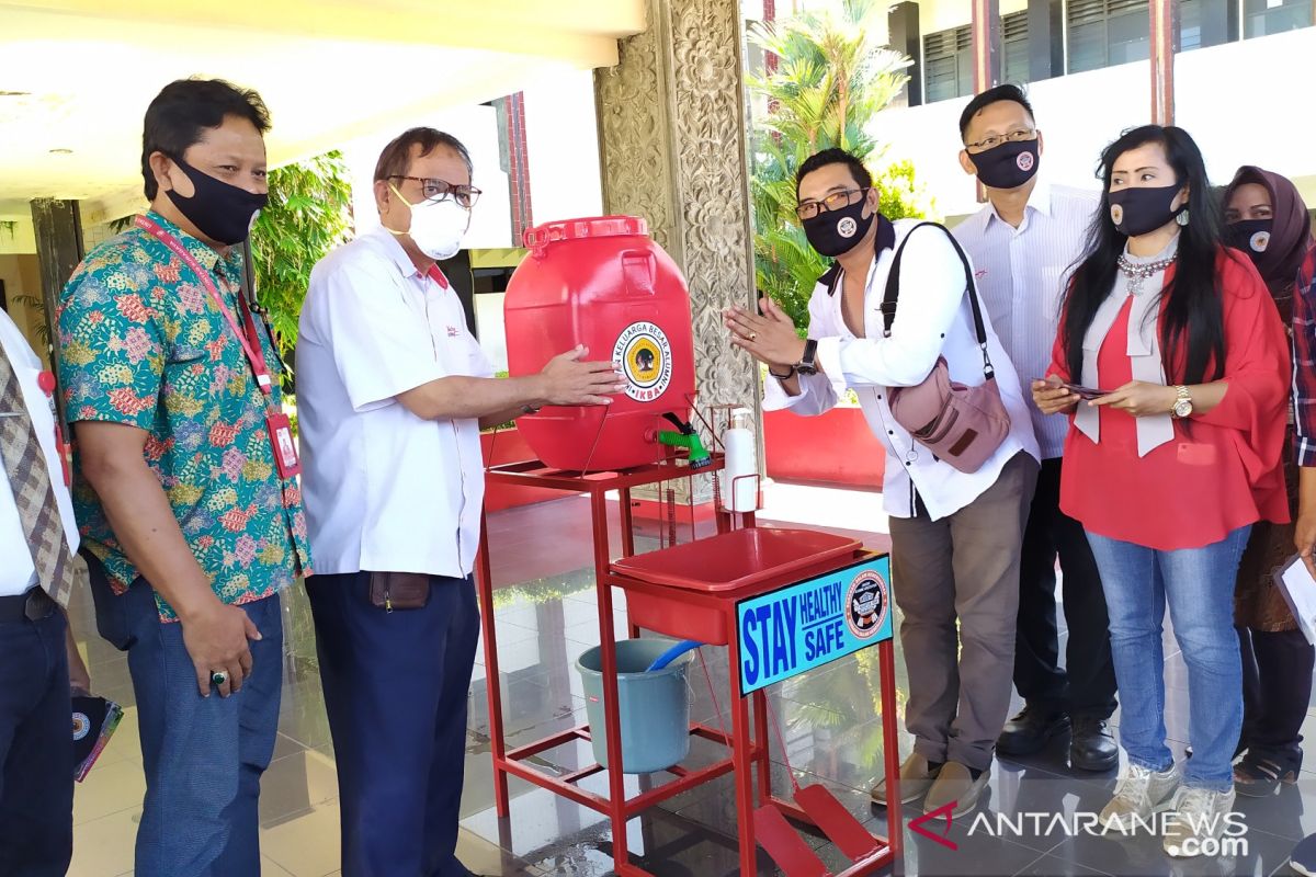 IKBA Untag Surabaya buat inovasi wastafel portabel untuk kampus