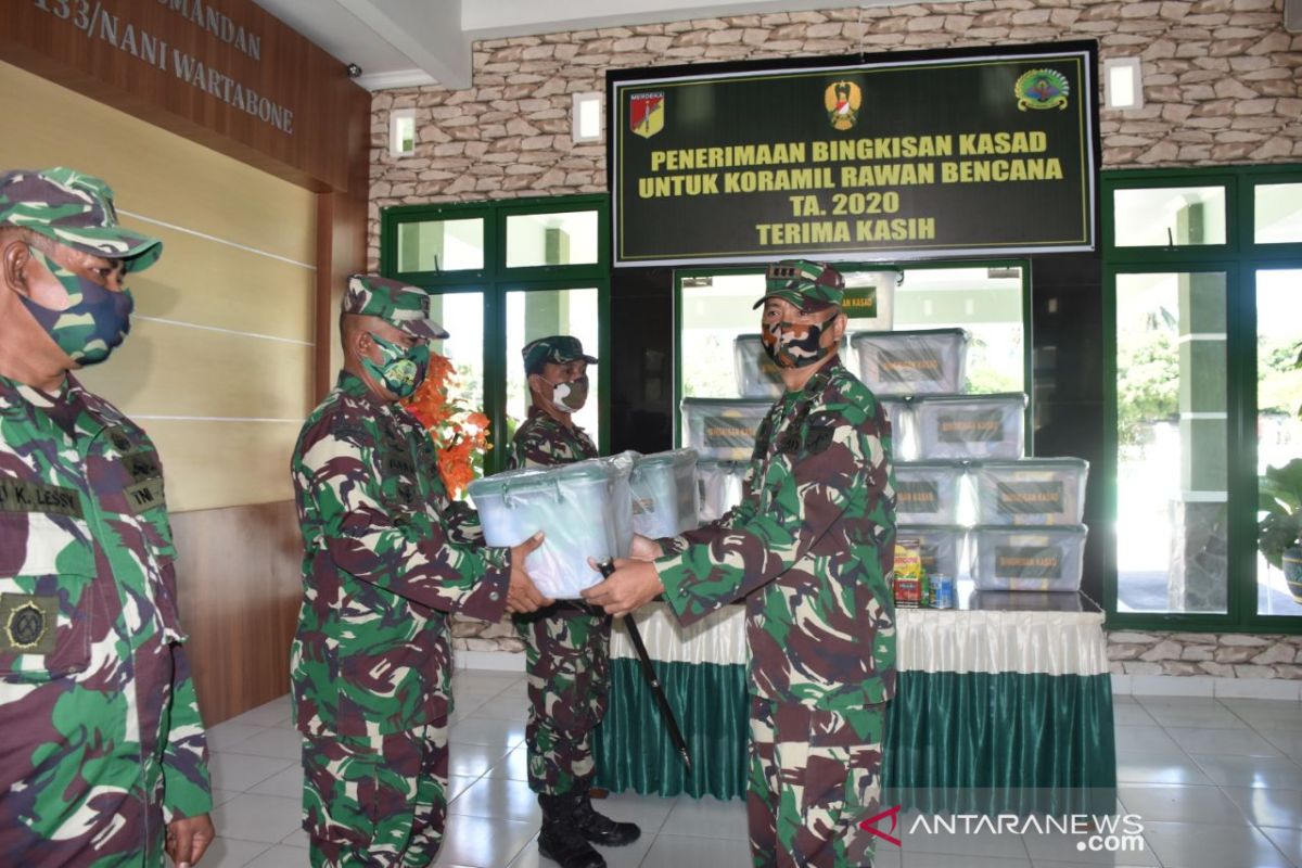 Koramil rawan bencana di Gorontalo menerima bantuan dari KSAD