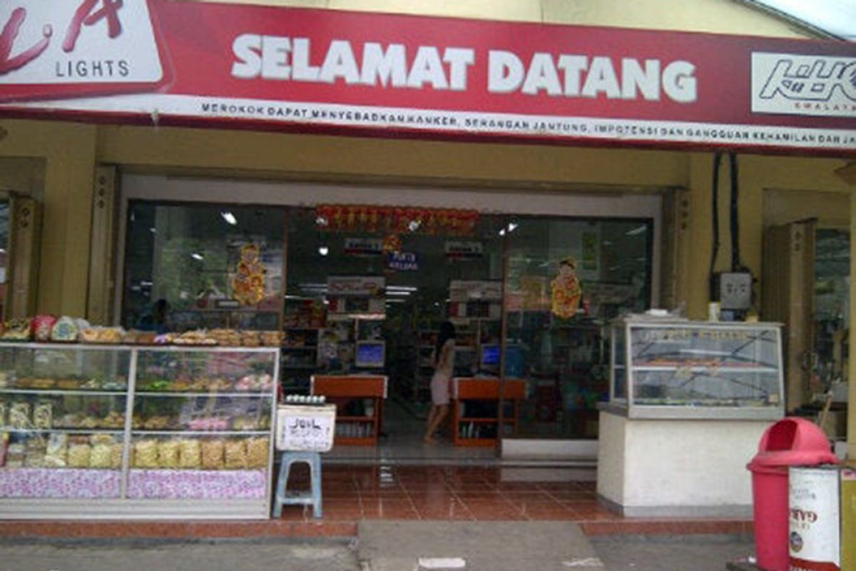 Ada yang positif COVID-19,  puluhan karyawan Kitto Swalayan Surabaya diminta rapid test