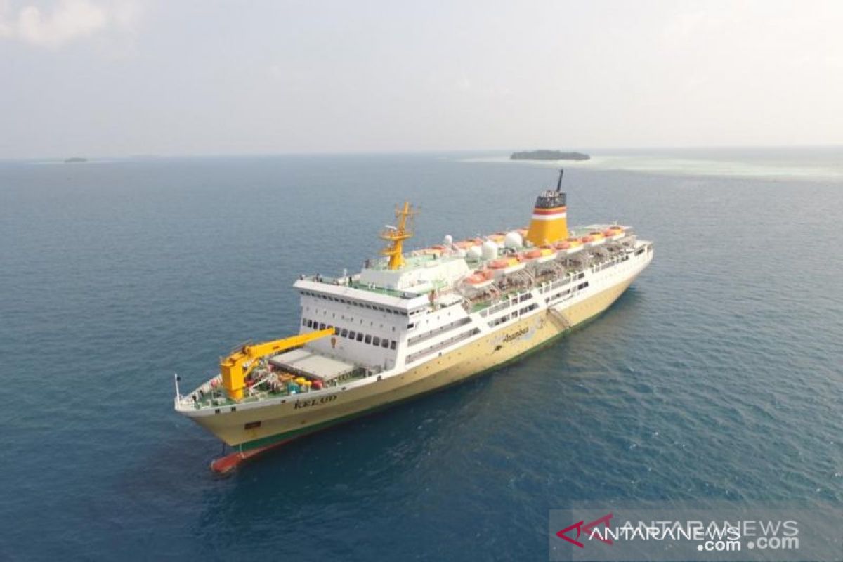 Pelni readies ships to transport passengers based on two circulars