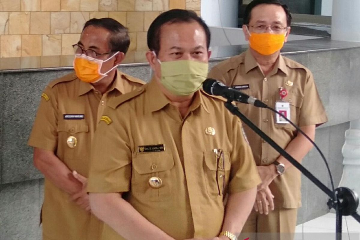 Terkait COVID-19, Bupati Nias minta masyarakat tenang dan tunggu hasil tes Swab