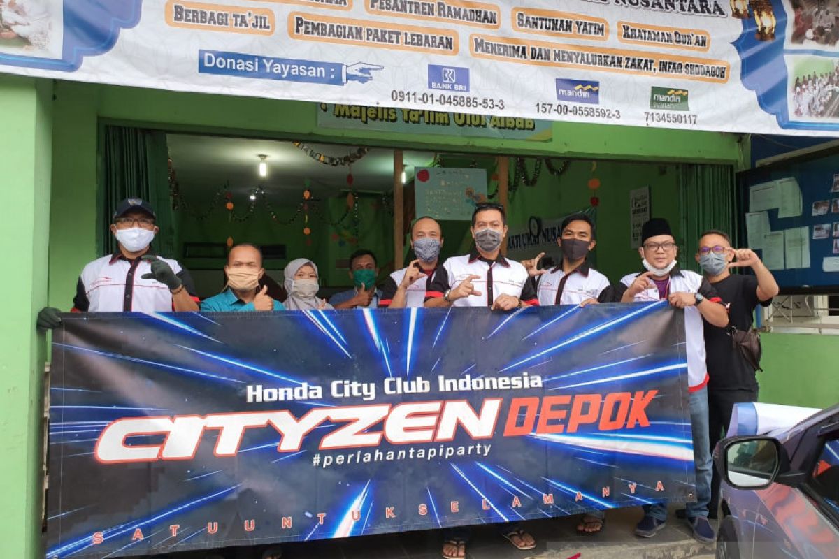 Komunitas Honda Mobil  ke jalan bantu warga terdampak COVID-19