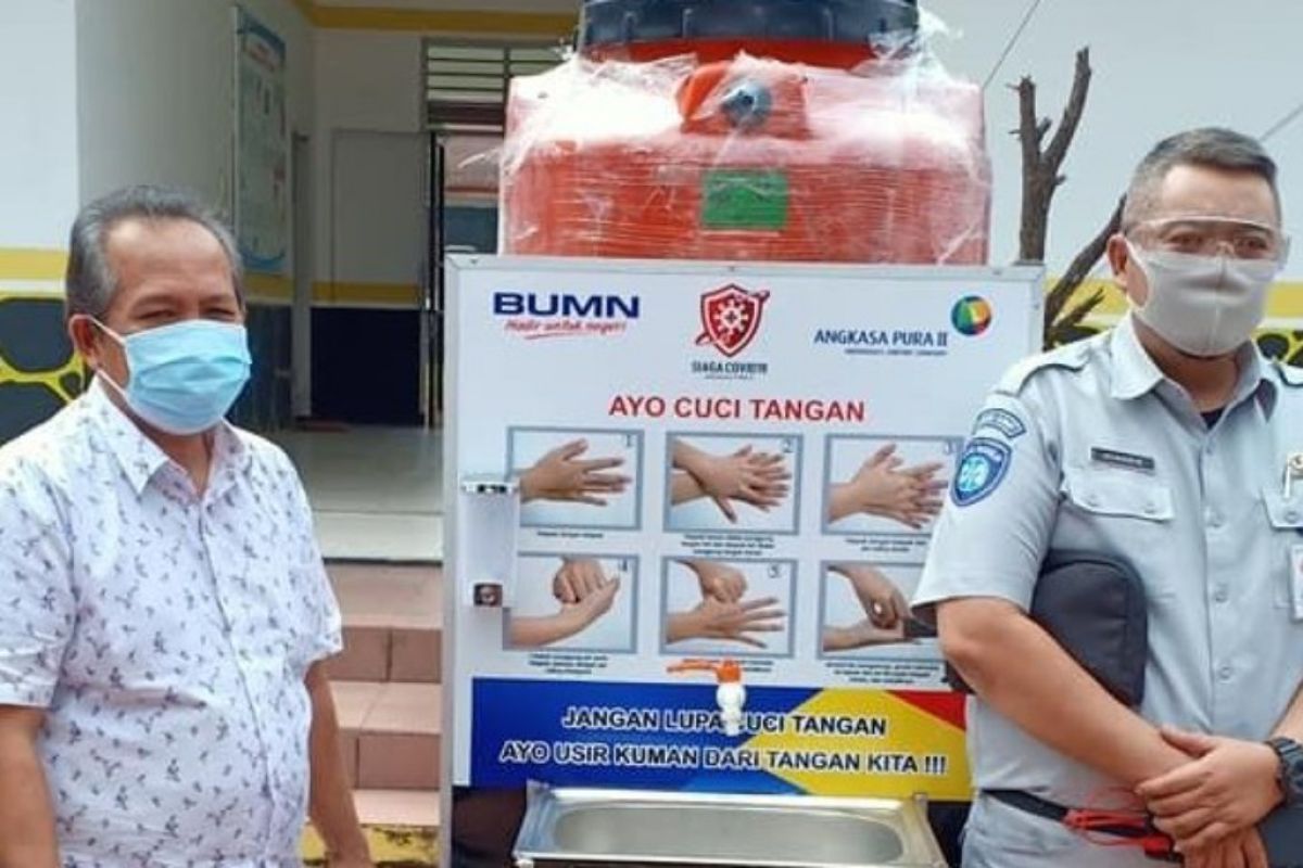 Satgas Bencana BUMN Sumut salurkan APD ke Kabupaten Labuhanbatu
