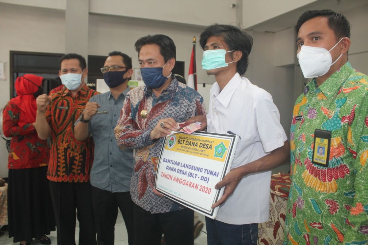 Pemkab Sidoarjo salurkan BLT dana desa