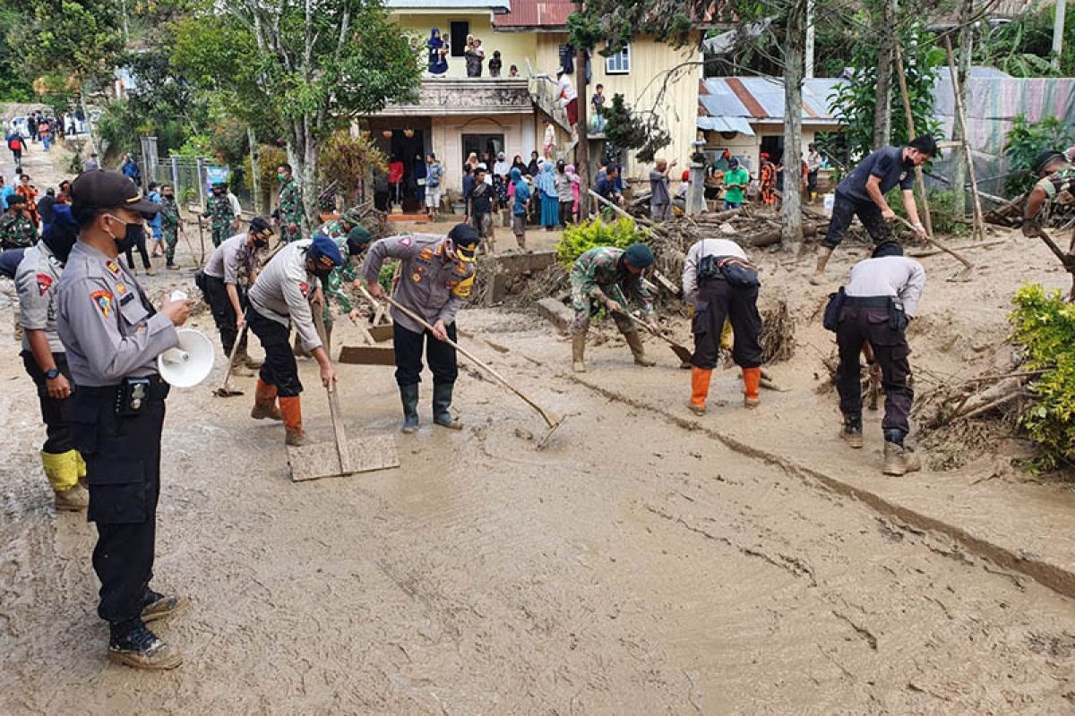 Akses jalan di lokasi banjir bandang Aceh Tengah sudah bisa dilalui