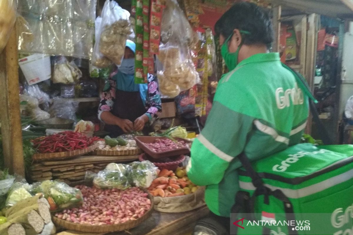 Grab resmikan layanan belanja daring di Pasar Bitingan Kudus