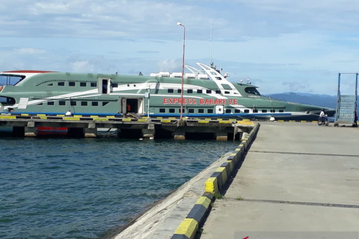 Teluk Wondama larang operasi kapal rute Manokwari