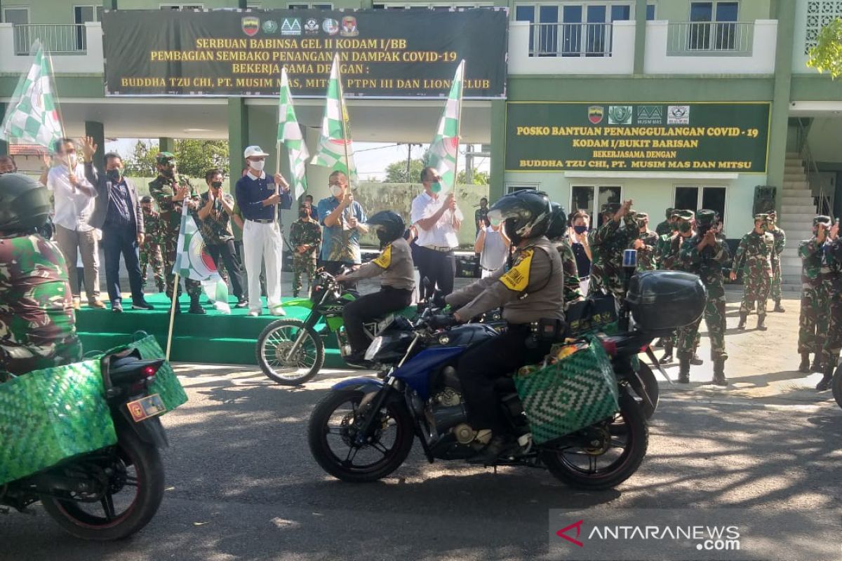 Pangdam I/BB: Babinsa distribusikan sembako bagi warga terdampak COVID-19