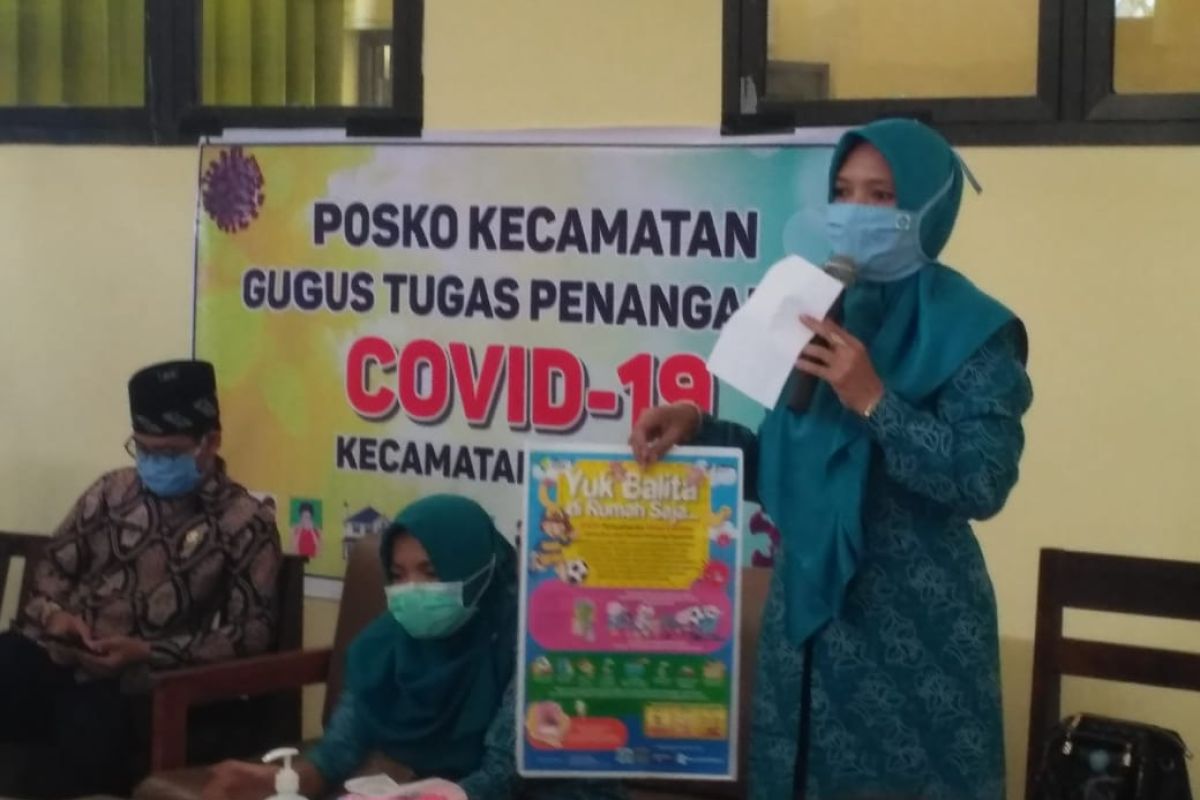 PKK Lombok Utara menyalurkan bantuan alat kesehatan penanganan COVID-19