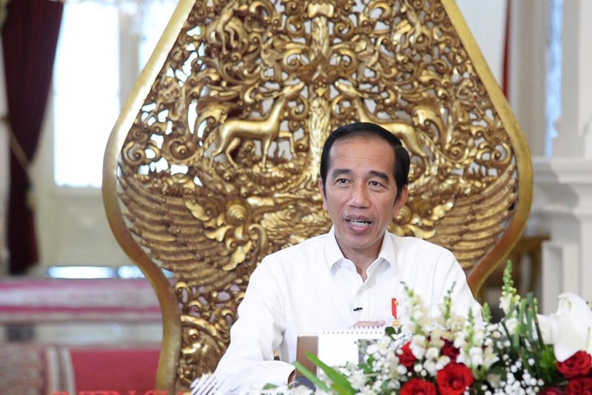 Presiden Jokowi minta KPK ikut dampingi penyaluran bansos pandemi COVID-19