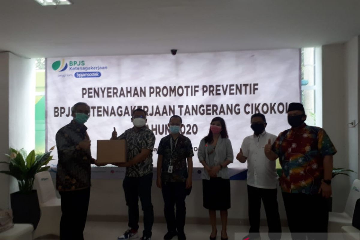 BPJAMSOSTEK Banten salurkan masker bantu perusahaan laksanakan K3 cegah COVID-19