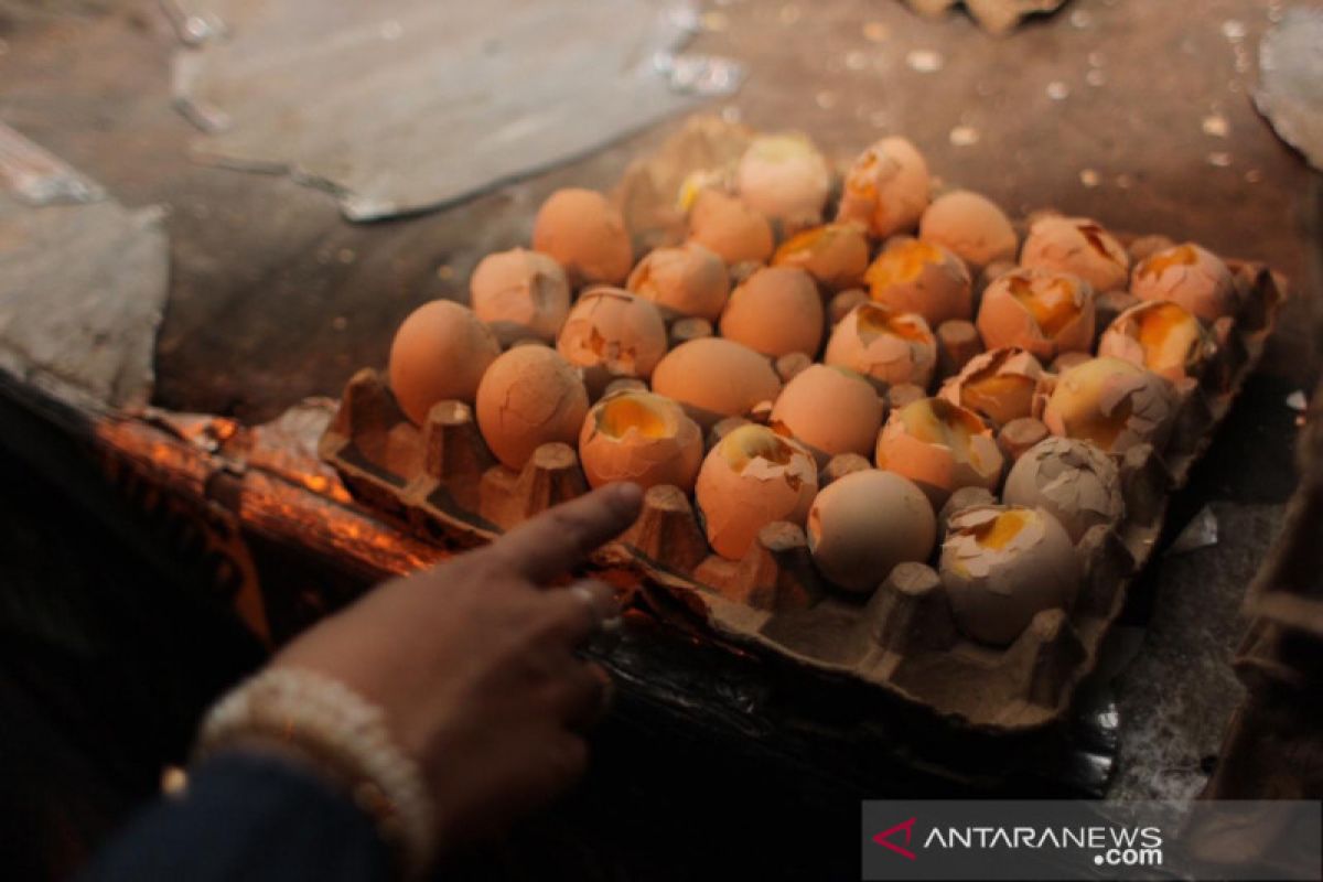 Telur berisi embrio ayam ditemukan dijual di pasar Kota Bogor