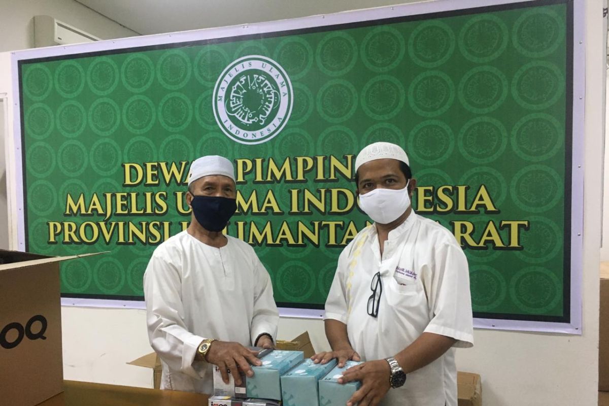 MUI Kalbar : pemda yang berwenang tentukan tempat shalat Ied