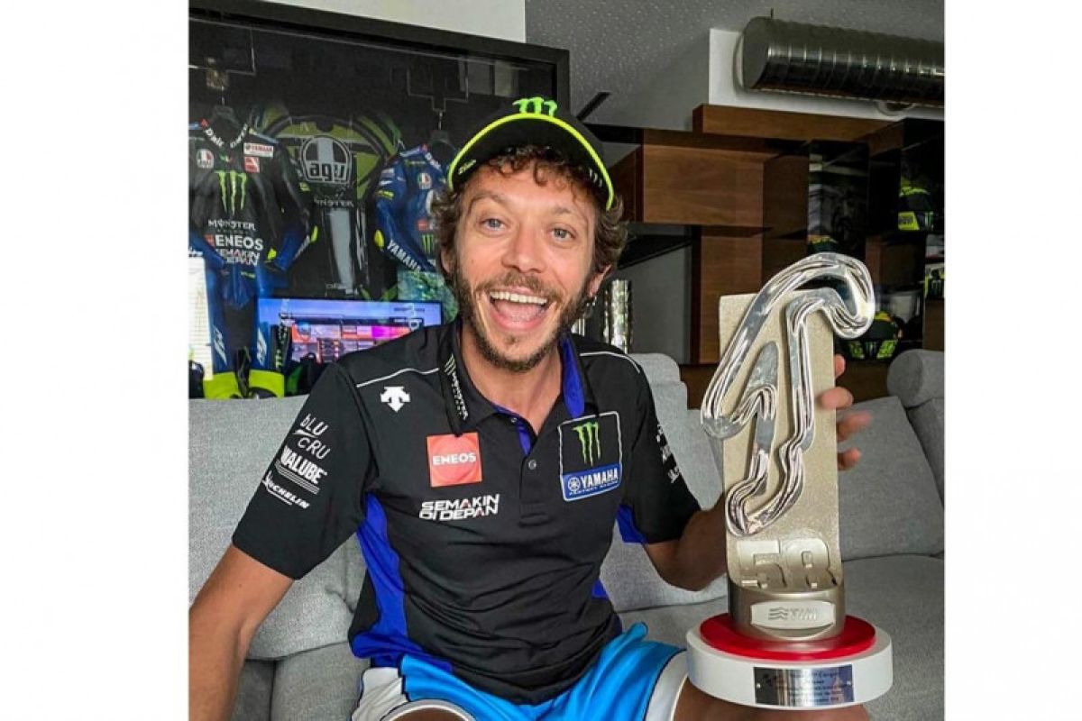 Berkat Quartararo, Rossi merayakan podium Grand Prix Virtual di Misano