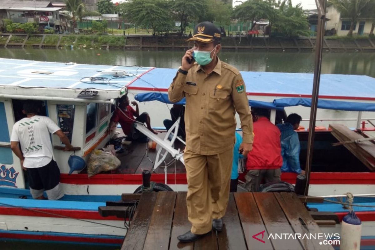 Satgas batalkan keberangkatan kapal nelayan angkut penumpang 16 orang hendak mudik ke Mentawai