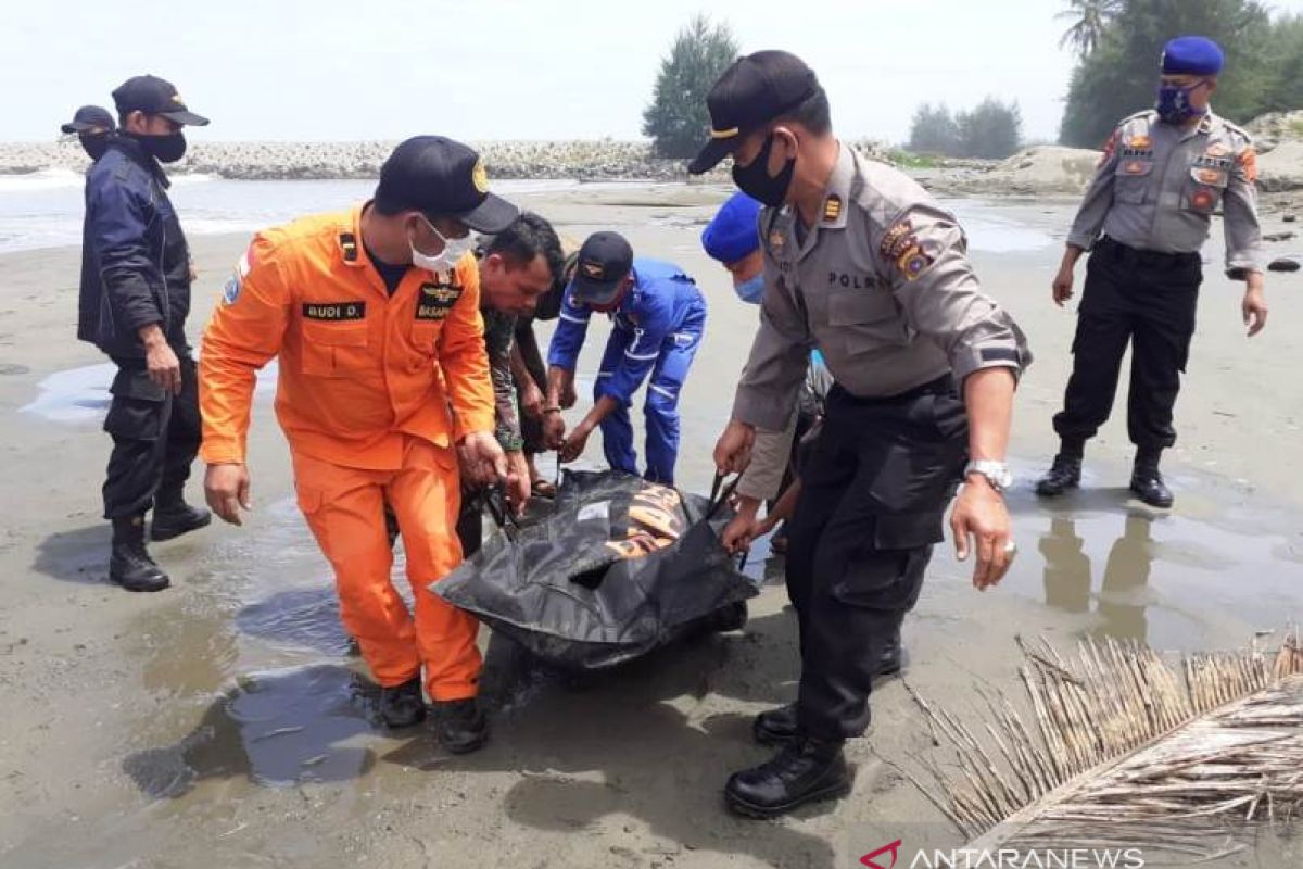 42 jam tenggelam, Warga Aceh Barat ditemukan meninggal dunia di pesisir Nagan Raya