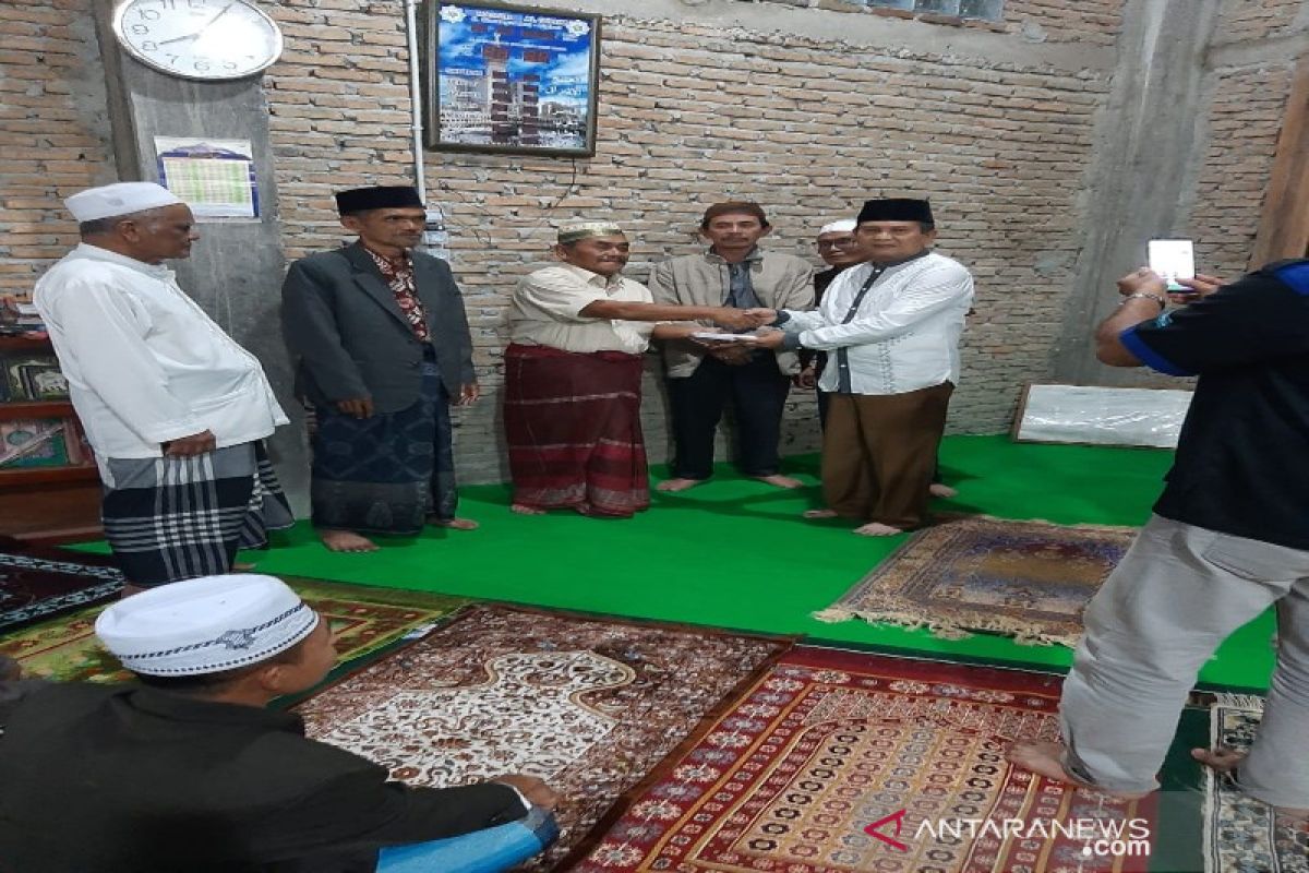 Bupati Tapsel bantu pembangunan Masjid Al Qasim Sipirok