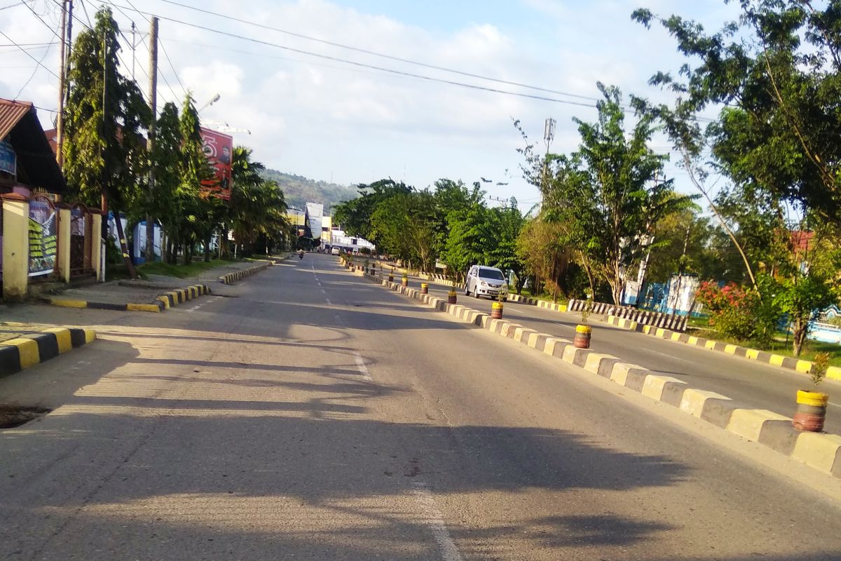 Jalan raya Abepura-Sentani  Kota Jayapura Lenggang