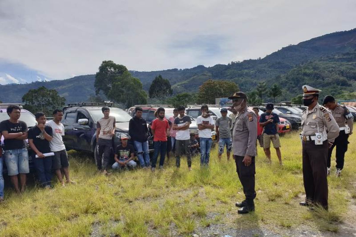 Pemkab Puncak Jaya rekomendasi 150 sopir antarkabupaten tetap beroperasi