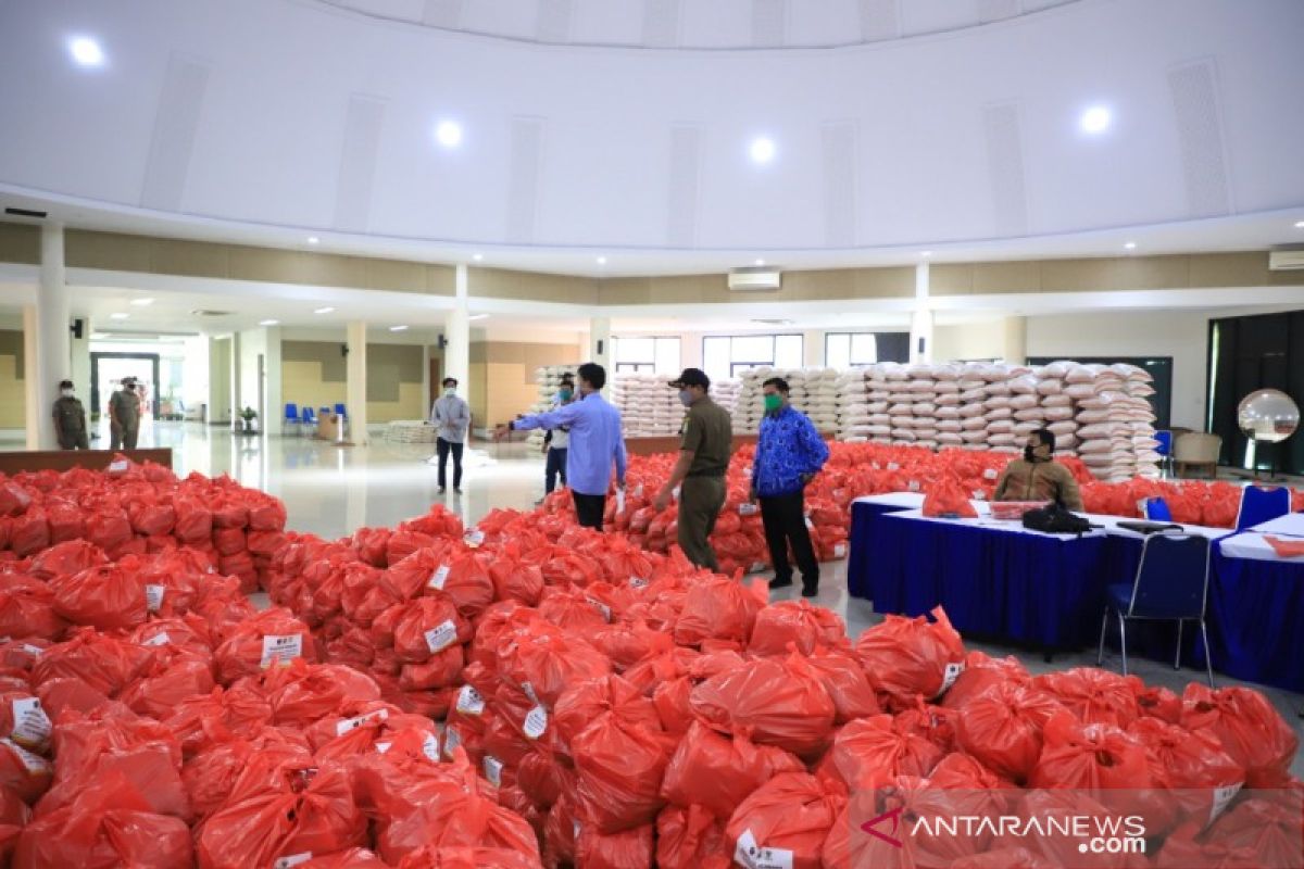 Pemkot Tangerang kembali distribusikan bantuan sembako program lumbung warga