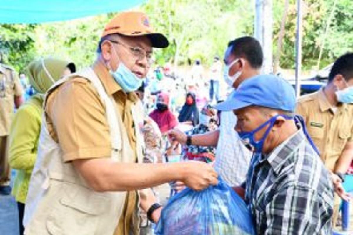 Gugus Tugas Serdang Bedagai salurkan bantuan kepada kaum dhuafa