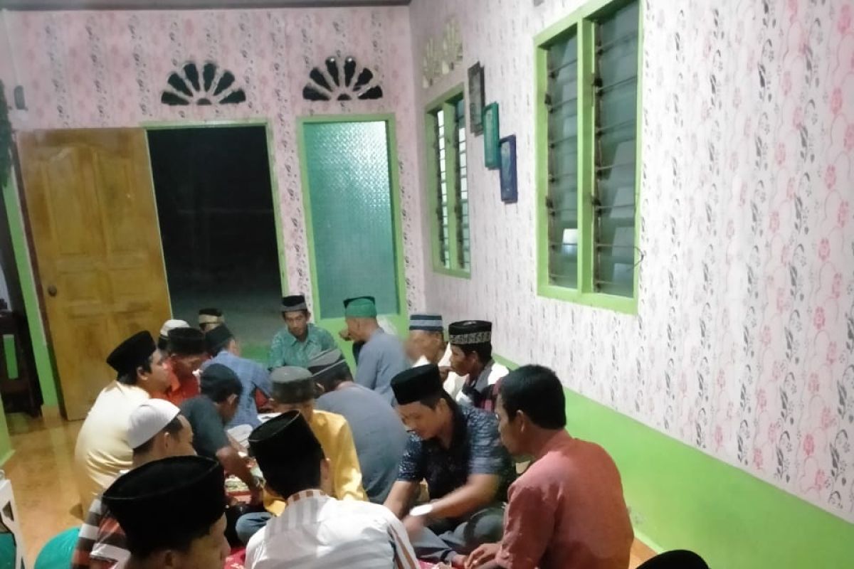 Semarak malam tujuh likur, warga Batu Limau gelar acara kenduri