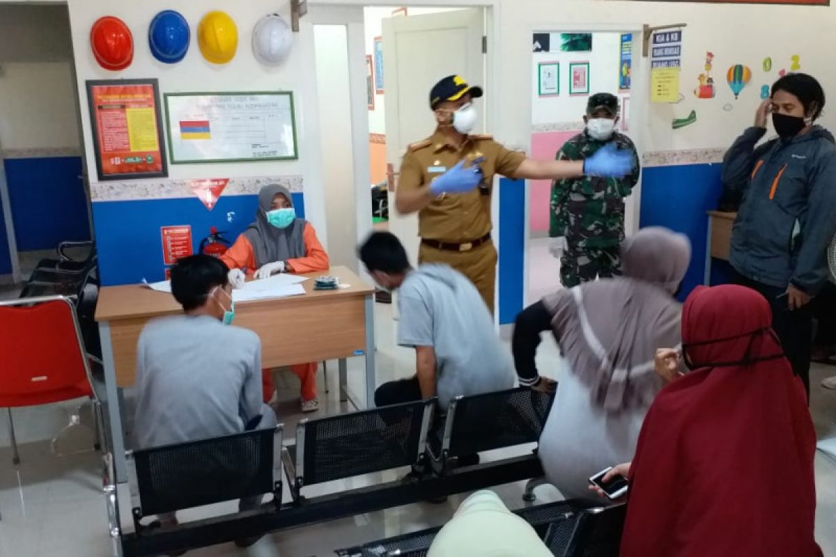 Enam kecamatan di Makassar serentak gelar rapid test COVID-19