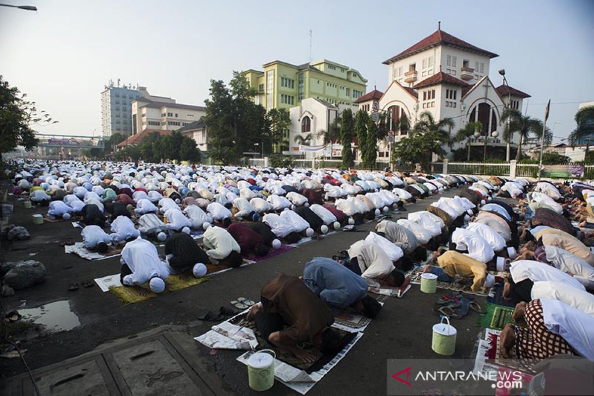 Polda Metro Jaya sarankan masyarakat Shalat Idul Fitri di rumah