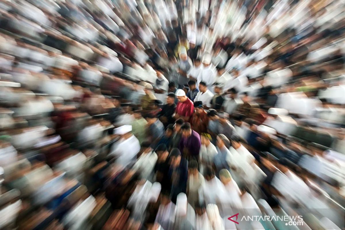 Menag: Shalat Id di luar rumah akan dorong lonjakan kasus COVID-19