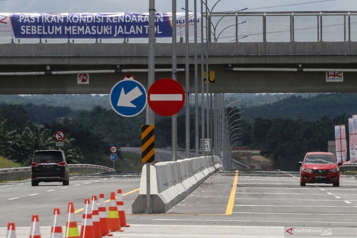 17.000 kendaraan melintas selama Lebaran di Tol Pekanbaru-Dumai meski ada larangan Mudik