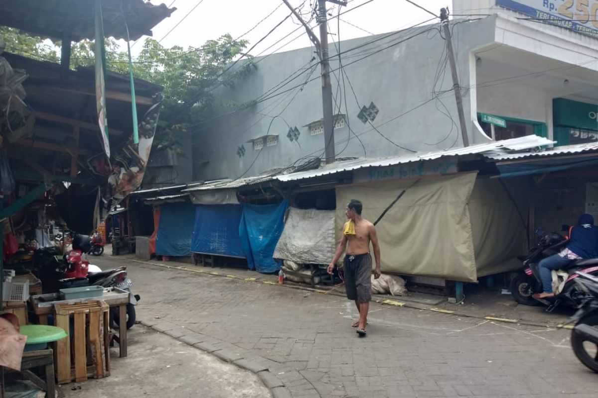 Pasar Simo dan Pasar Simo Gunung di Surabaya beroperasi kembali