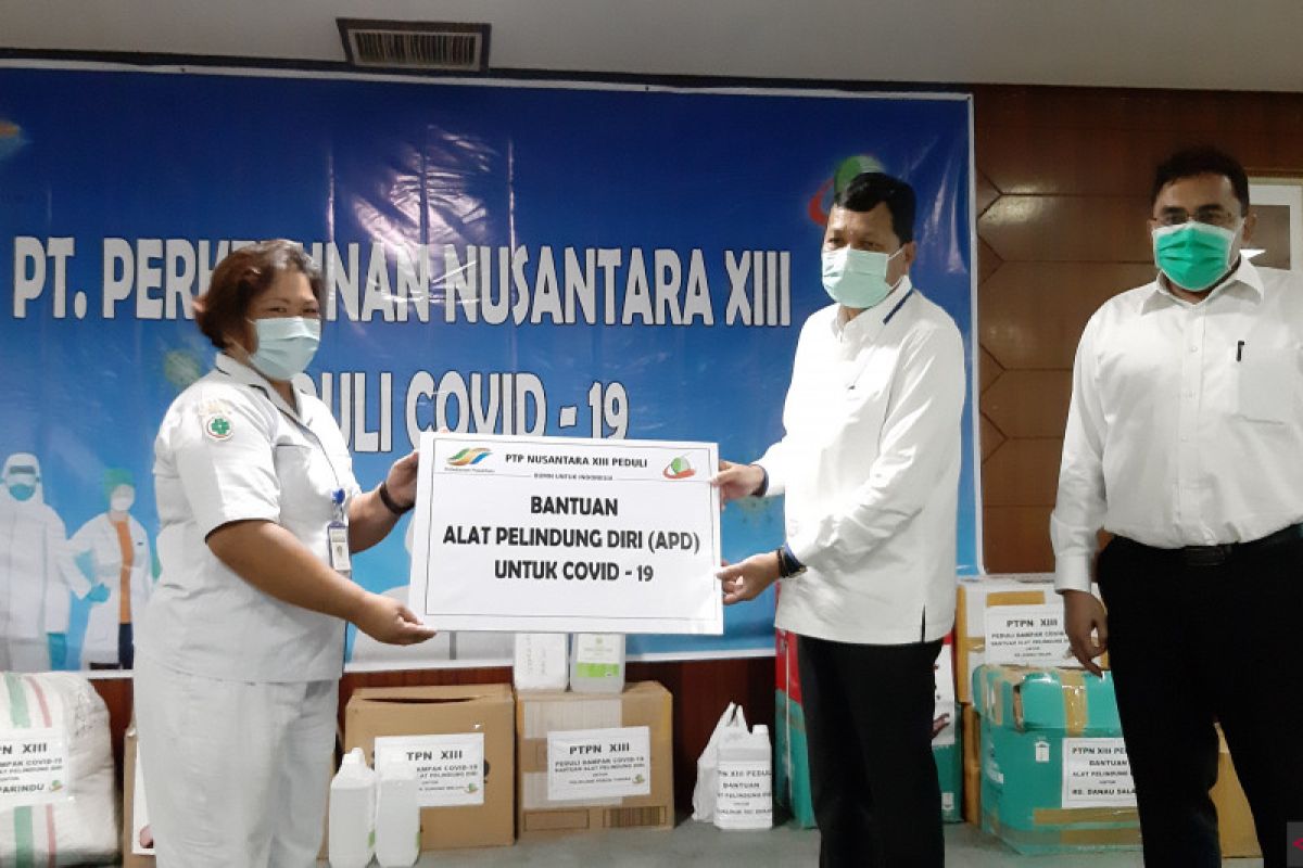 Tiga provinsi di Kalimantan dapat bantuan APD kesehatan dari PTPN XIII