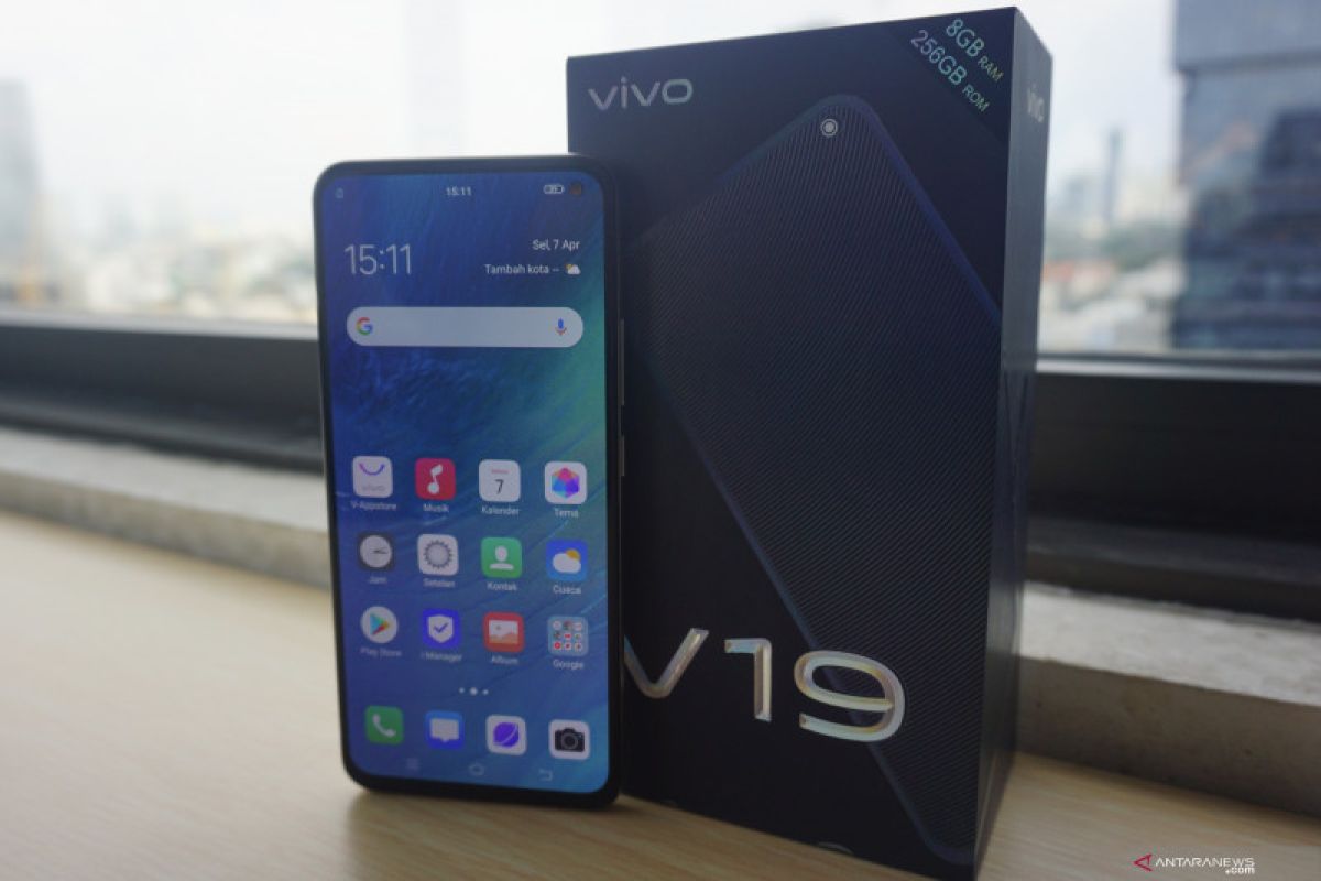 Penjualan ponsel Vivo naik turun selama pandemi COVID-19