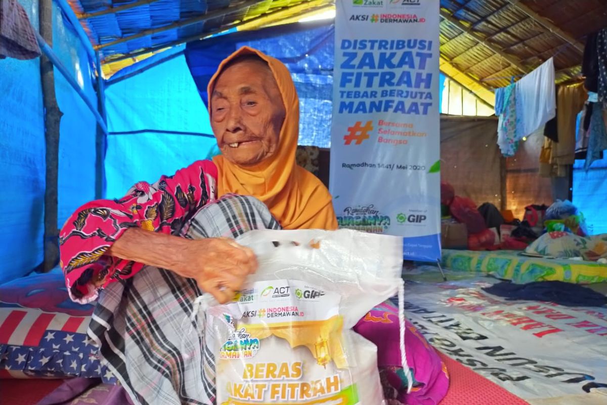 Global Zakat dan ACT salurkan zakat fitrah di Maluku