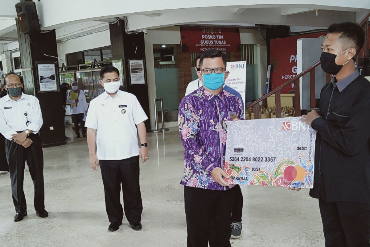 Wali kota Banjarmasin nyatakan bahagia 710 warga lolos program kartu prakerja